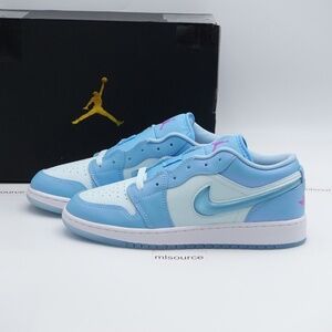 NEW Air Jordan 1 Low SE Sneakers FN7366-400 Blue